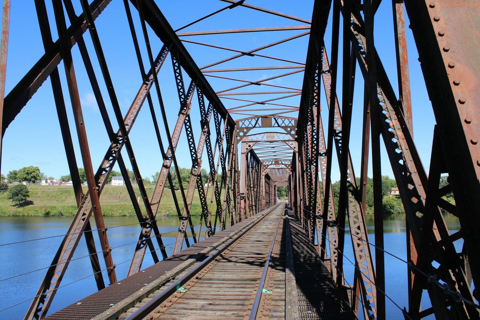 Inside truss